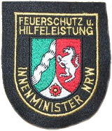 Zur Homepage der FW Feuerschutz und Hilfeleistung NRW Innenminister (gold)
